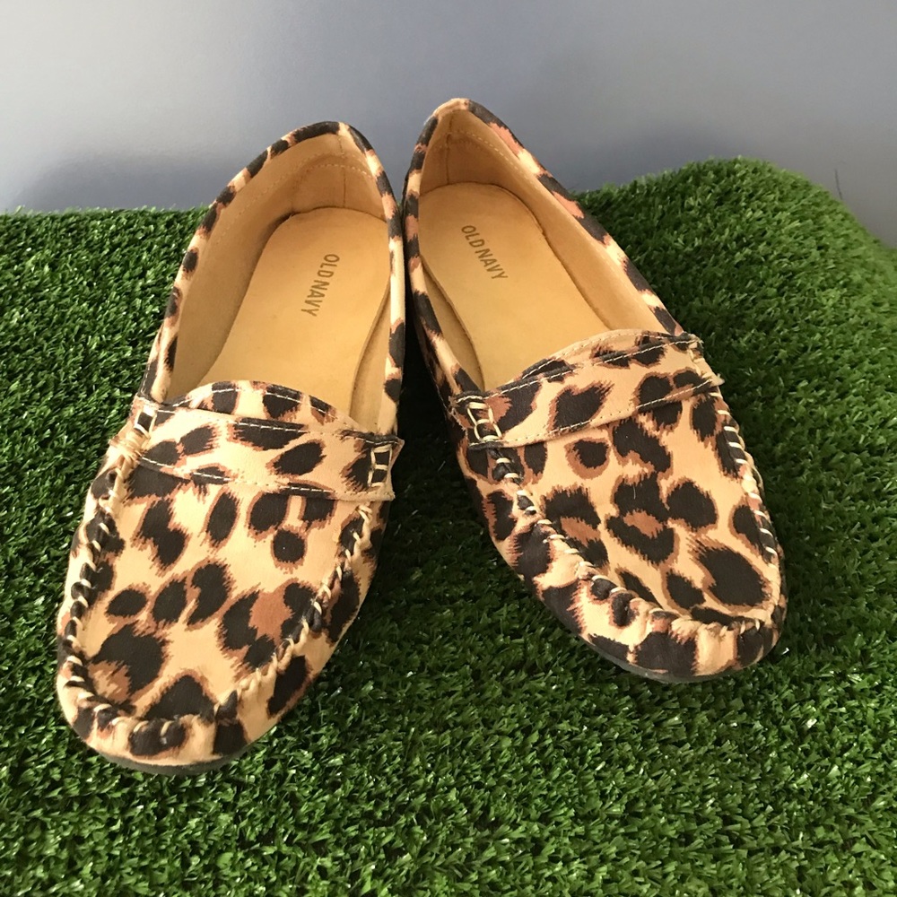 Old Navy Leopard Print Loafers